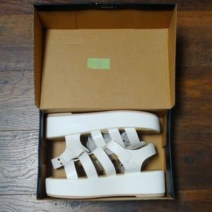 Ready Salted Female Sandals, Size- 9, Color- White.